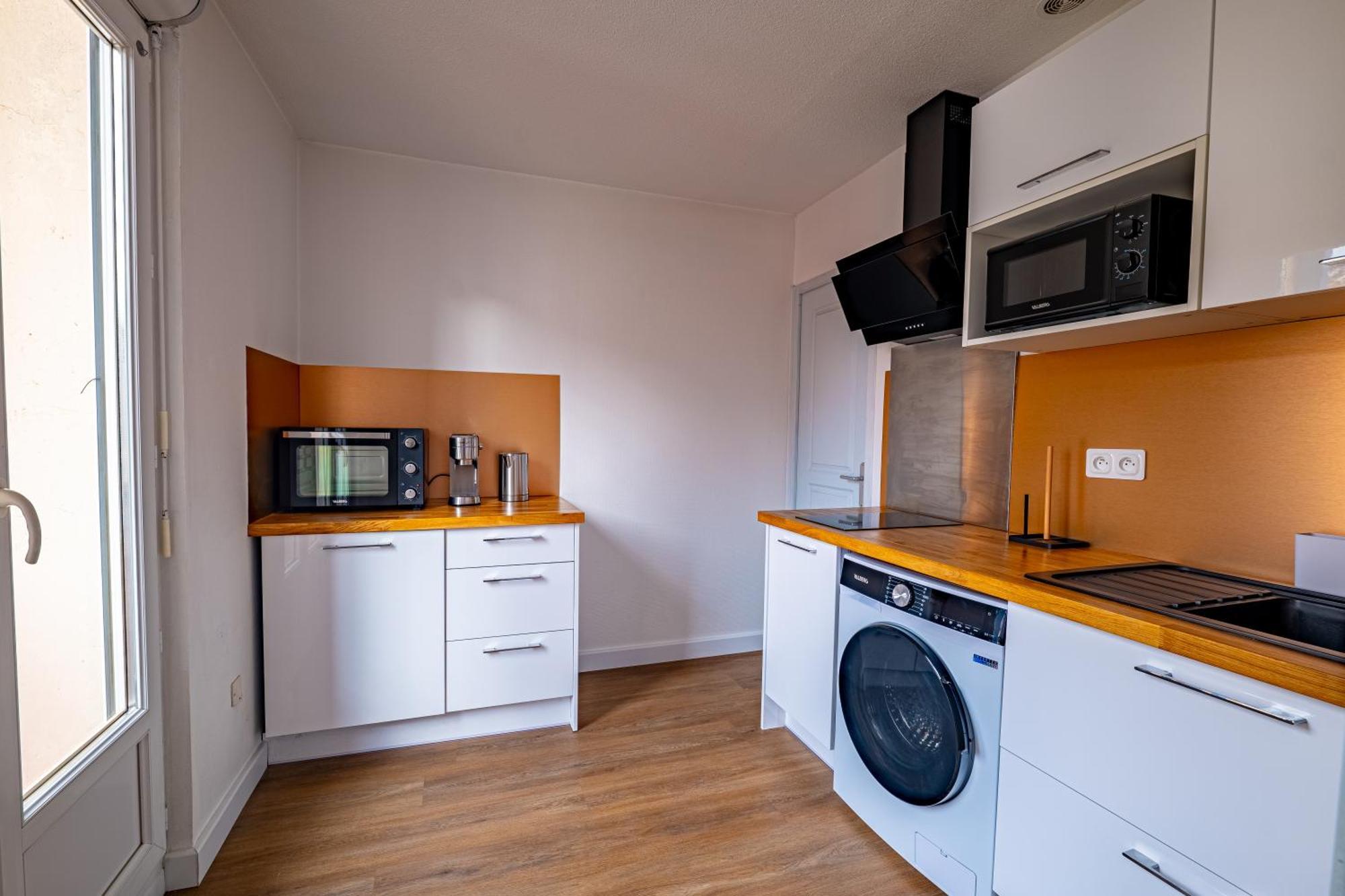 Les Suites Du Palais Des Expositions Perpignan Exteriör bild
