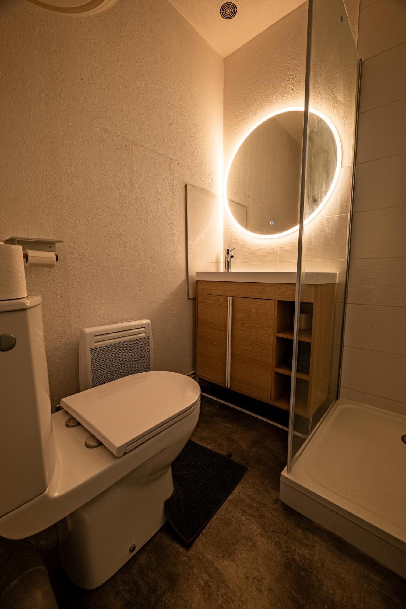 Les Suites Du Palais Des Expositions Perpignan Exteriör bild