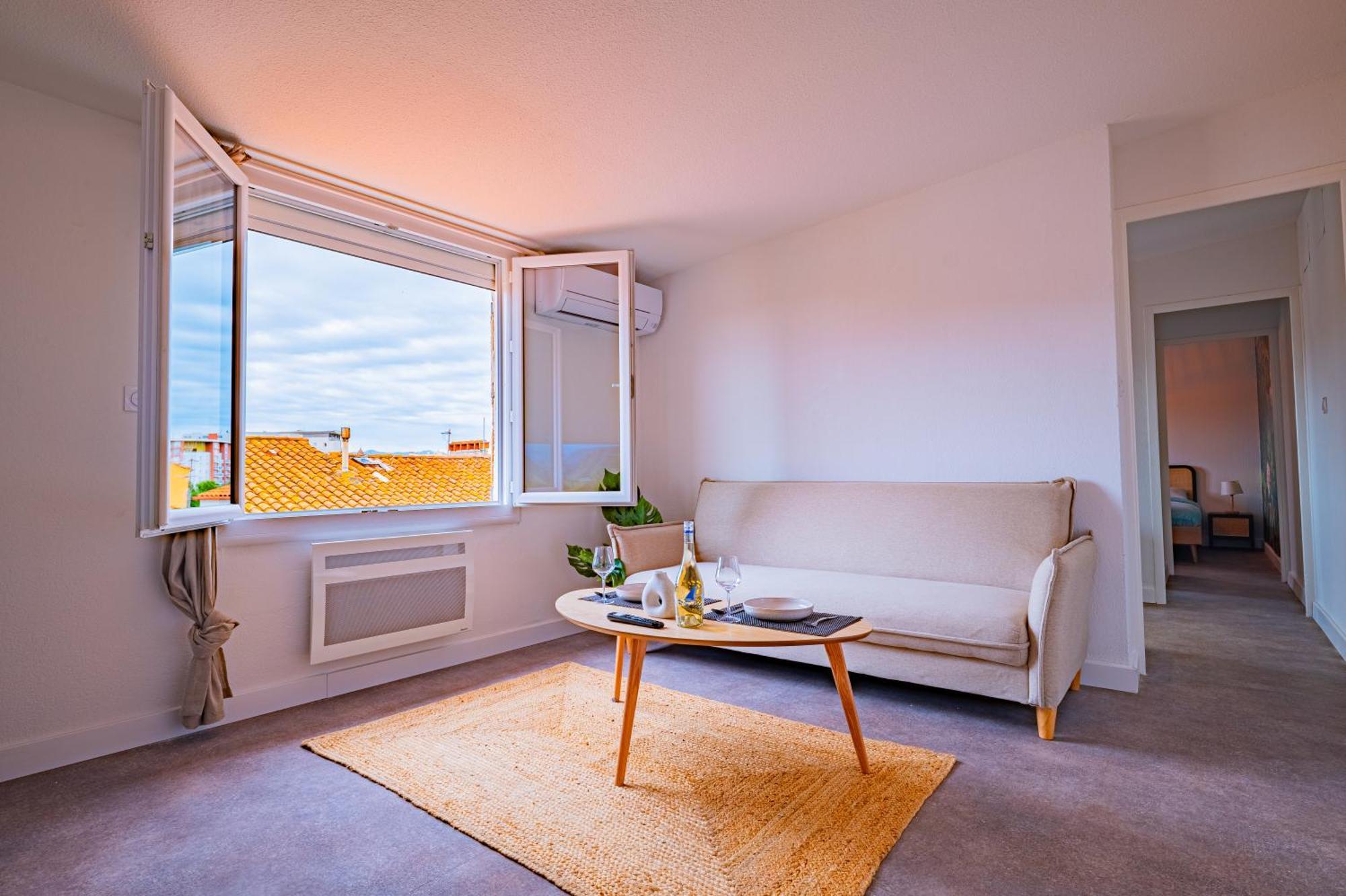 Les Suites Du Palais Des Expositions Perpignan Exteriör bild