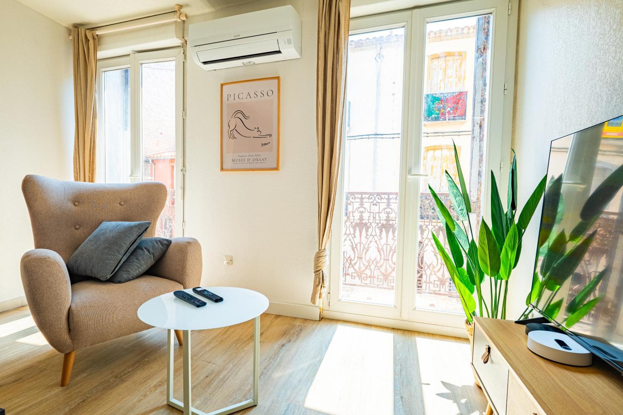 Les Suites Du Palais Des Expositions Perpignan Exteriör bild